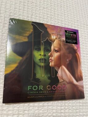 Wicked: For Good Regal Cinemas Exclusive 7” Vinyl Ariana Grande Cynthia Erivo